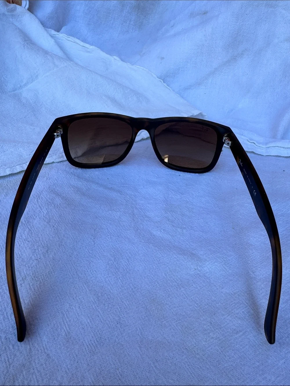 Ray-Ban dark matte havanna Sunglasses with Brown Case and Cleaning Cloth